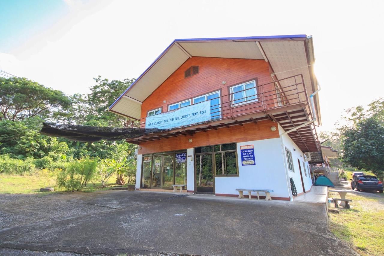 فندق Oyo 75373 Chamil House Nai Harn المظهر الخارجي الصورة
