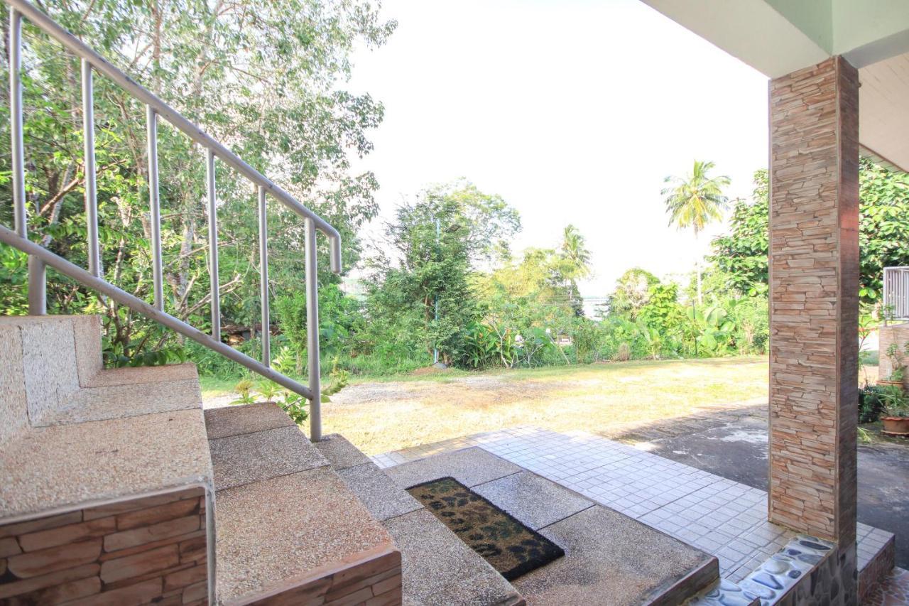 فندق Oyo 75373 Chamil House Nai Harn المظهر الخارجي الصورة